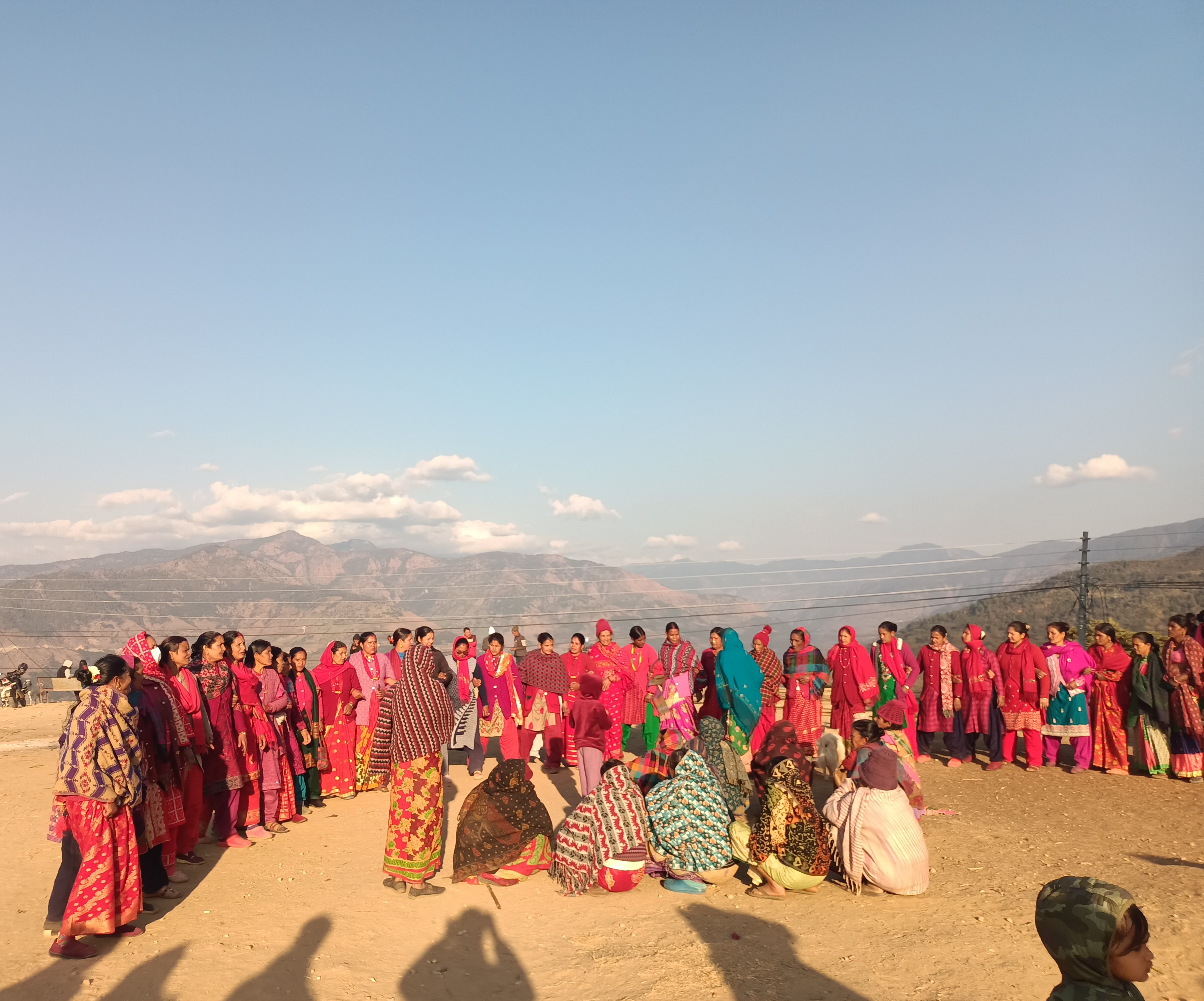 पूर्वतिर फैलिँदै देउडा