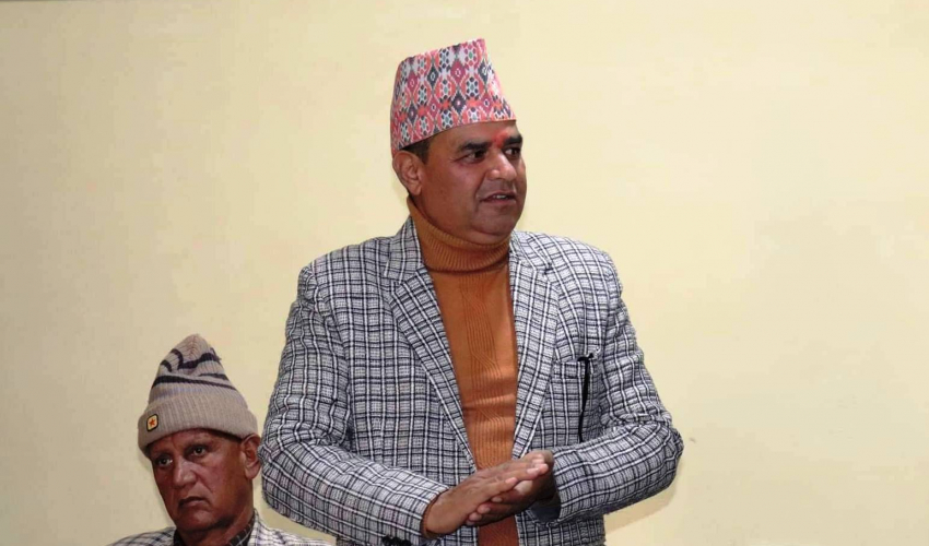 सुदूरपश्चिमका स्वतन्त्र सांसद जोशीले भने  : ‘म काठमाडौँमा छु। धनगढी आउँदैन। विश्वासको मत दिदैन’